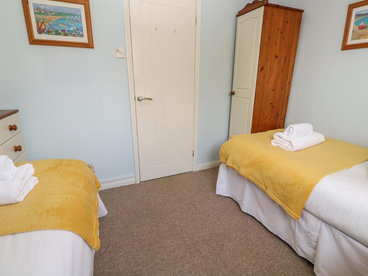 Villa Bumbles à Padstow Extérieur photo